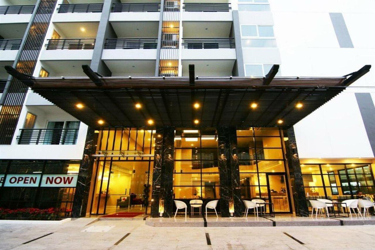 Sea Me Spring Tree Hotel (Adults Only) Pattaya Dış mekan fotoğraf