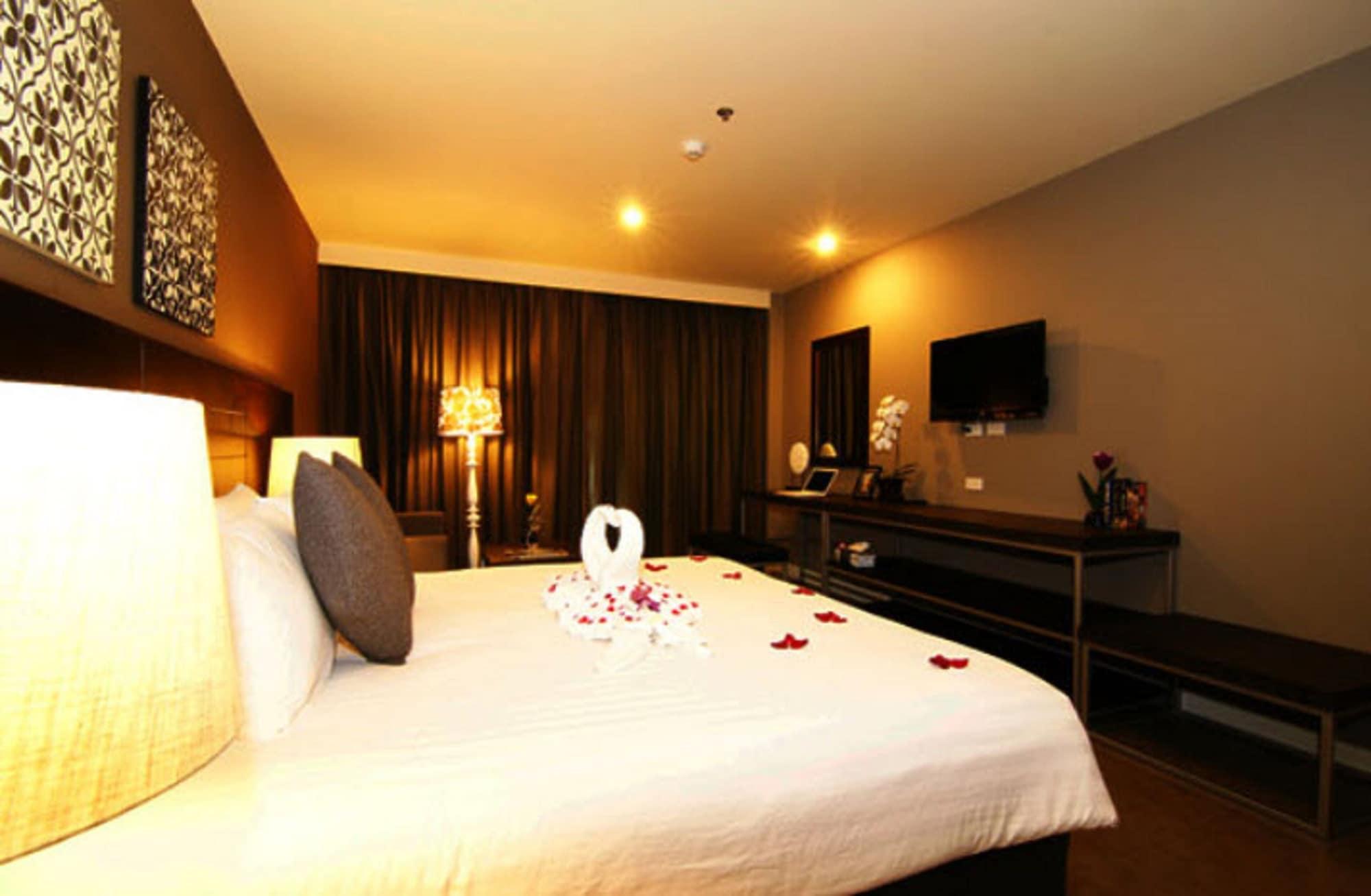 Sea Me Spring Tree Hotel (Adults Only) Pattaya Dış mekan fotoğraf