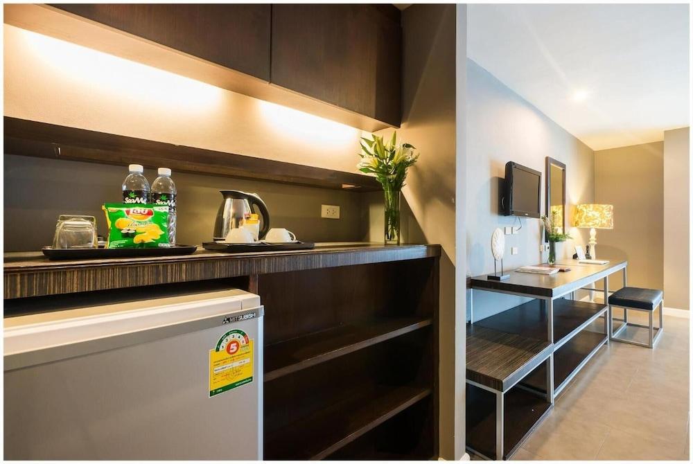 Sea Me Spring Tree Hotel (Adults Only) Pattaya Dış mekan fotoğraf
