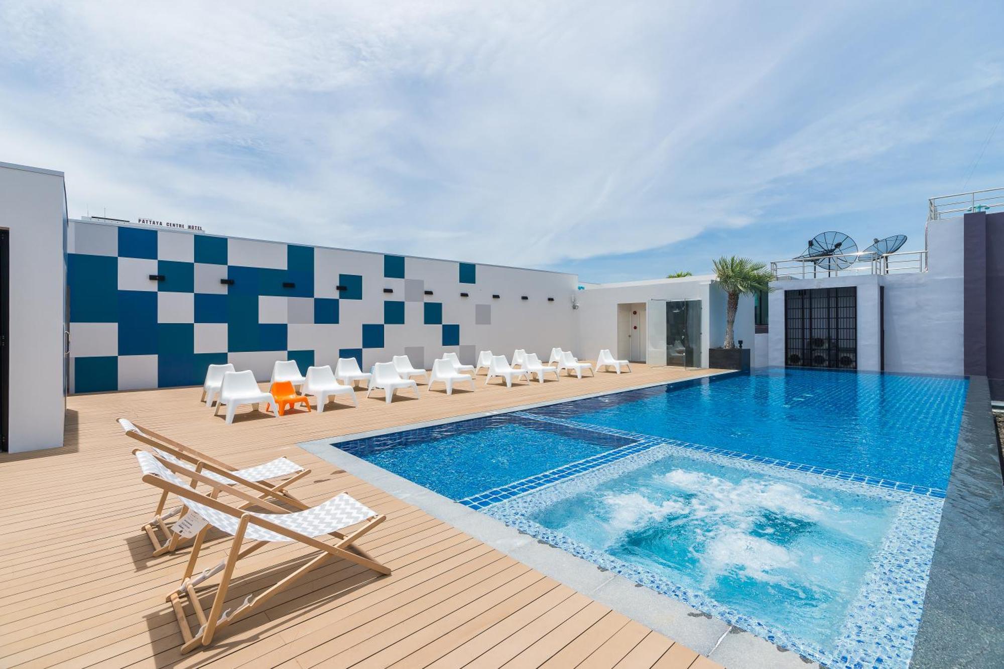 Sea Me Spring Tree Hotel (Adults Only) Pattaya Dış mekan fotoğraf
